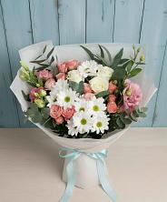 Букет цветов из:  Розы, Лизиантусы и Хризантемы в Дивном