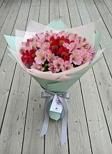 Букет цветов из:  Альстромерии в Дивном