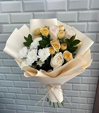 Букет цветов из:  Розы и Хризантемы в Дивном