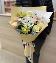 Букет цветов из:  Альстромерии, Розы и Хризантемы в Дивном