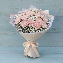 Букет цветов из:  Гвоздики #REPLACE_PRED# Дивном