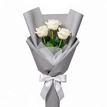 Букет 3 белые розы в Дивном