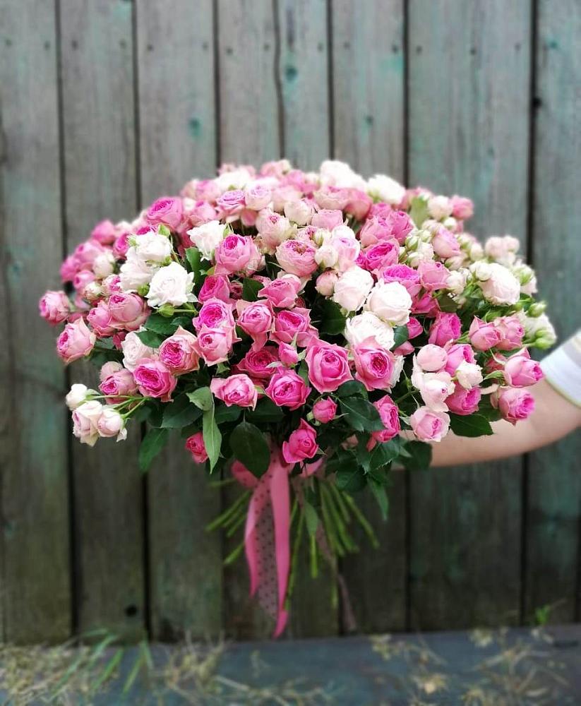 Букет Розовые кустовые розы Натали и Лав Лидия в Дивном