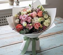 Букет цветов из:  Розы, Лизиантусы и Гвоздики в Дивном