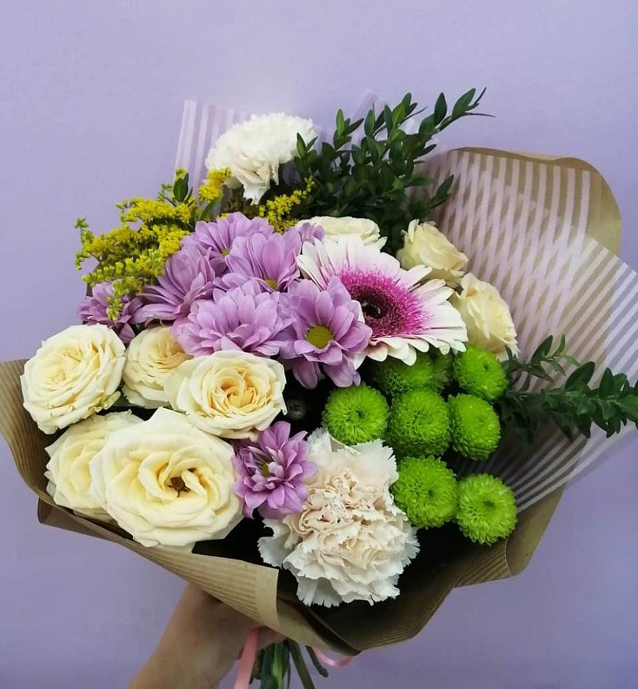 Букет цветов из: Хризантемы, Розы, Гвоздики и Герберы в Дивном