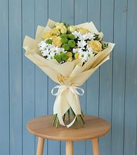 Букет цветов из:  Хризантемы и Розы в Дивном