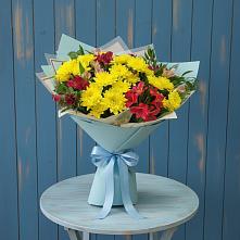 Букет цветов из:  Альстромерии и Хризантемы в Дивном