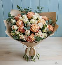 Букет цветов из:  Альстромерии и Розы в Дивном