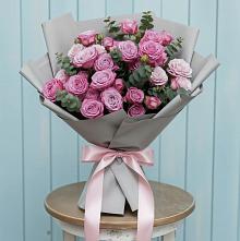 Букет цветов из:  Розы #REPLACE_PRED# Дивном